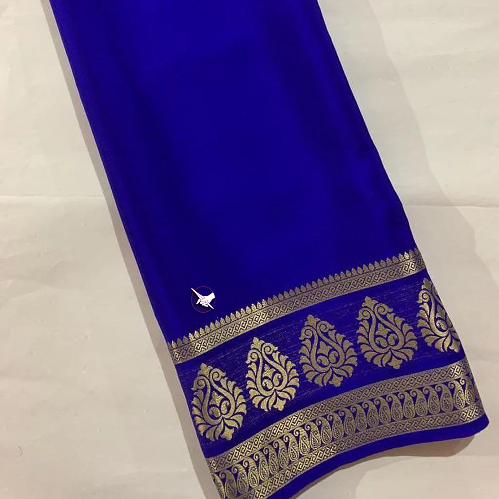 Pure Mysore Silk Saree With Fabolous Golden Zari Border - Image 3