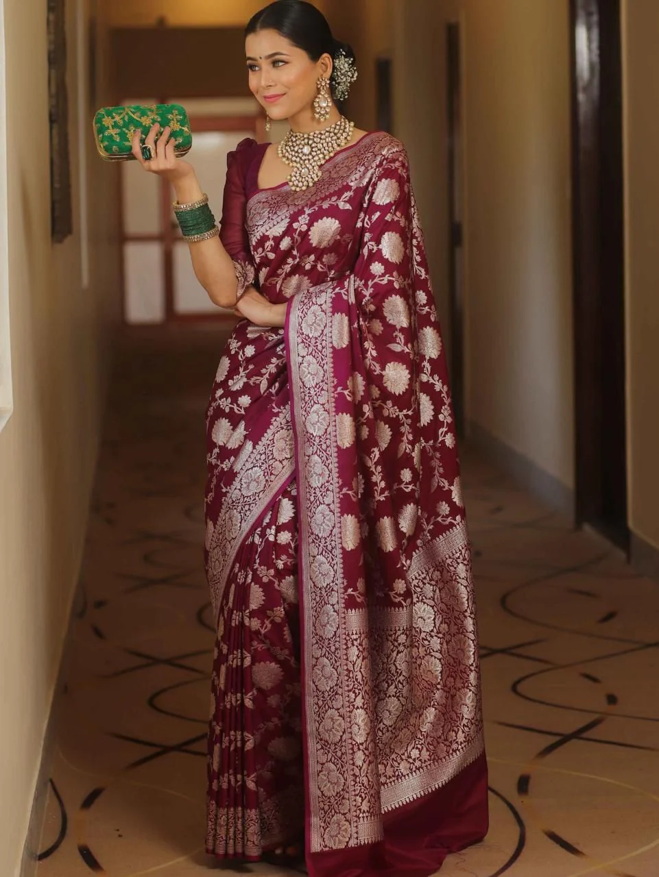 Fabulous Banarasi Silk Saree In 5 Different Color - Image 4
