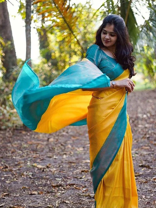 Gold Foil Yellow Silk Saree With Zari Woven Work - Image 3