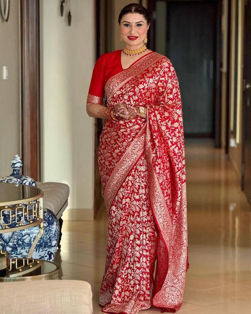 Kanjivaram Silk Saree With Rich Pallu Jacquard Work All Over Saree - Image 3