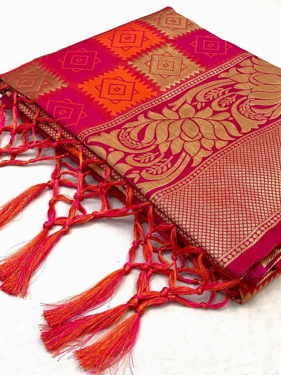 Most Selling Kanjivaram Saree With Beautiful Rich Pallu & Jacquard Work & Jhalar - Image 3