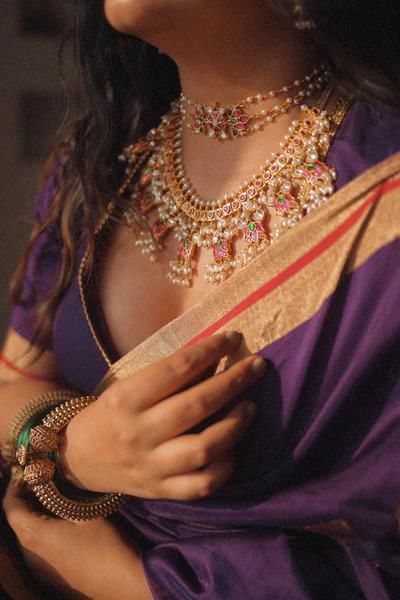 Purple Gold Leaf Motifs Silk Saree - Image 5
