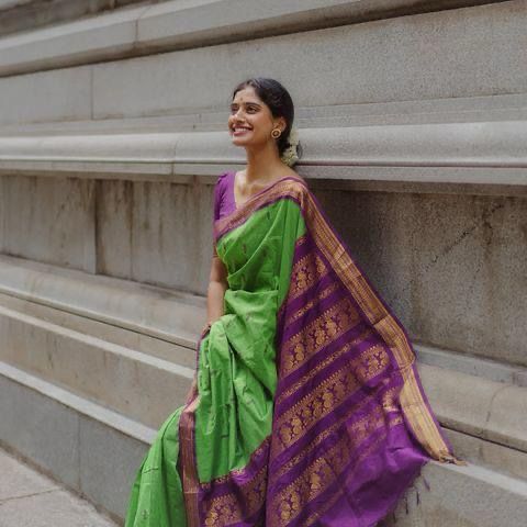 Trending Silk Saree With Contrast Zari & Jacqaurd Border - Image 8