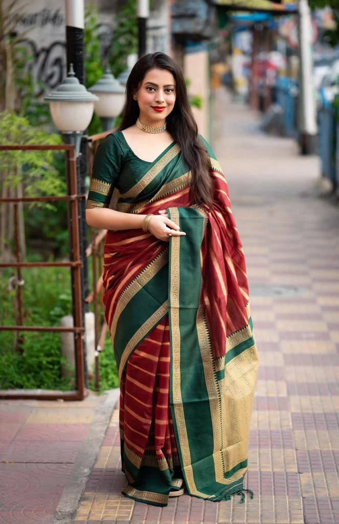 Women Kanjivaram Silk Saree with Blouse Piece - Image 4