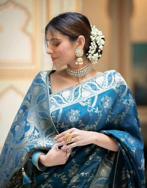 Women Kanjivaram Zari Woven Silk Saree - Image 7