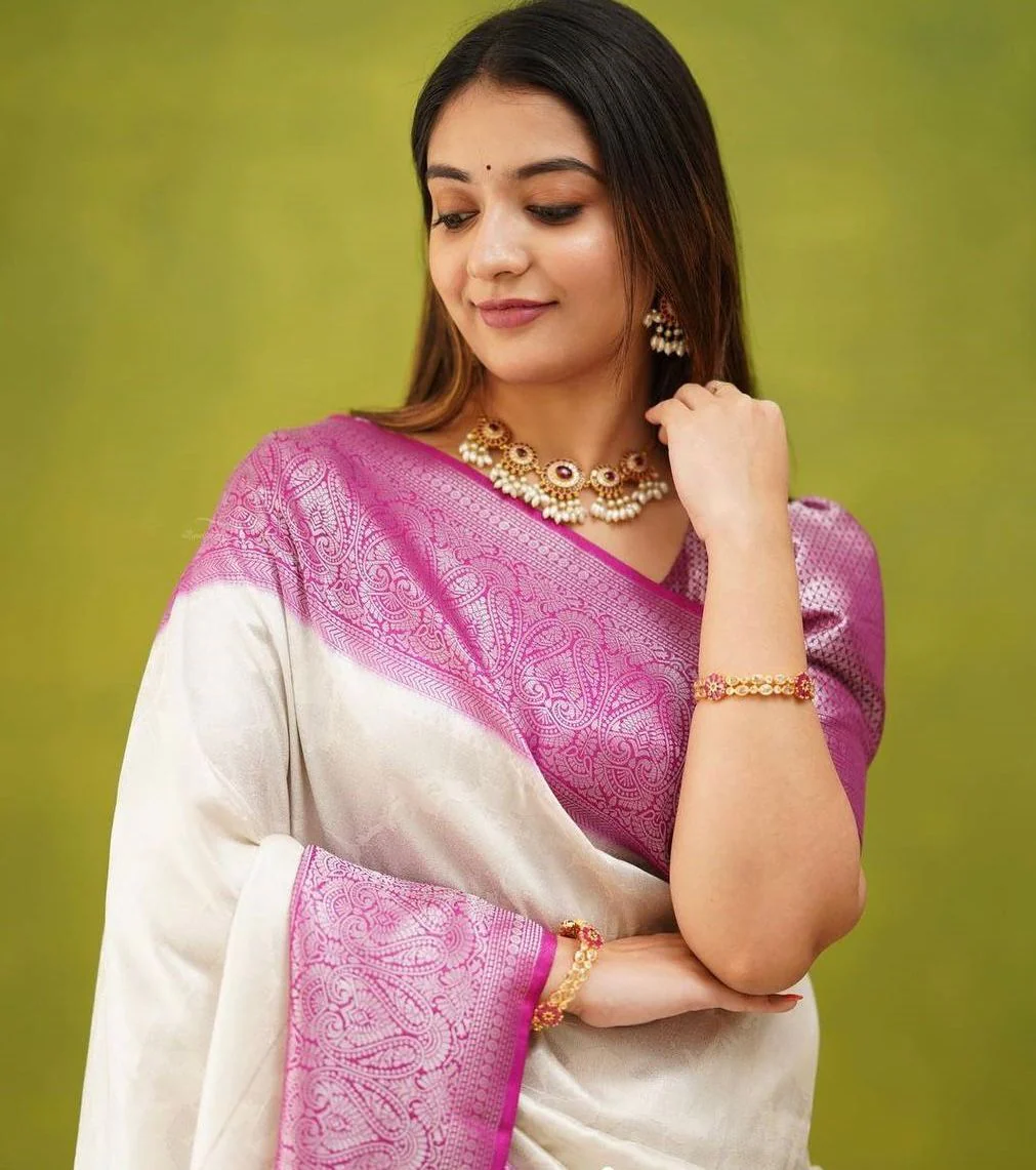 Women Zari Work Kanjivaram Silk Designer Saree - Image 3